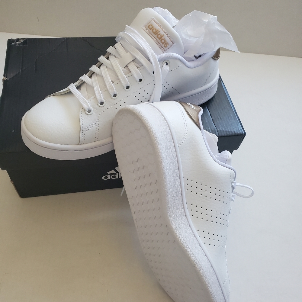 Adidas shoes size 7.5